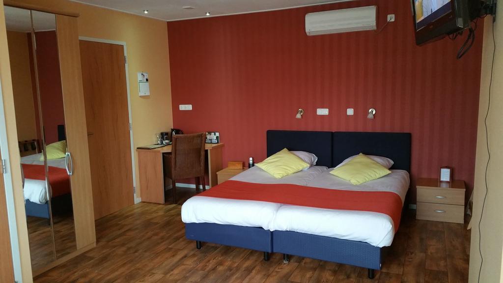 מאסדאם Hotel Restaurant De Hoogt מראה חיצוני תמונה