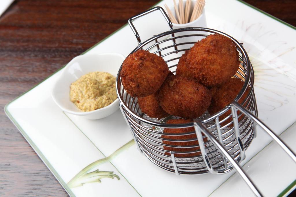 מאסדאם Hotel Restaurant De Hoogt מראה חיצוני תמונה